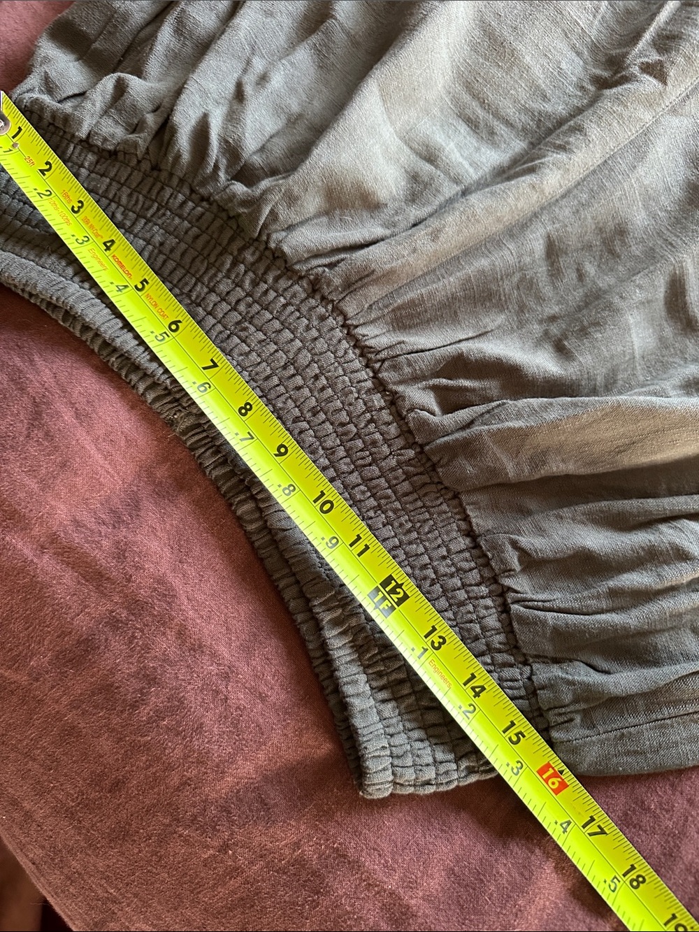Olive Green Tapered Wide-Leg Pants w Large Side Pockets. Wide elastic waistband - Picture 7 of 12